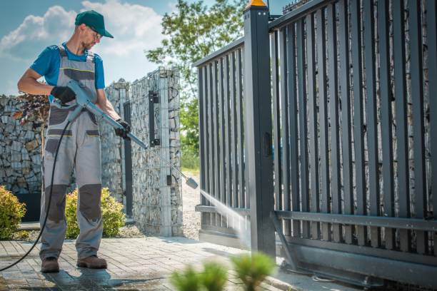 Best Factory Floor Cleaning  in East Marion, NY