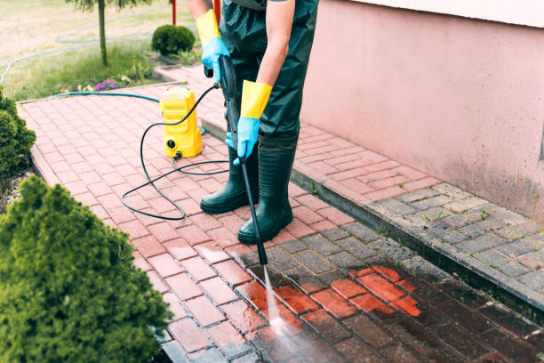 Best Pool Deck Cleaning  in East Marion, NY