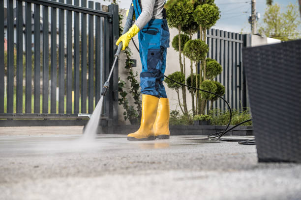 Best Post-Construction Pressure Washing  in East Marion, NY